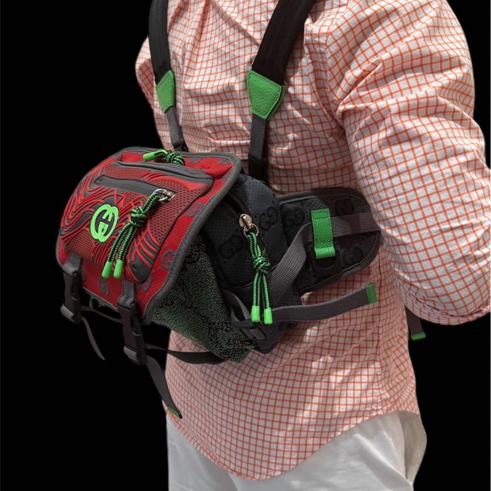 Gucci GG Nylon Backpack 721100 red and green‎ - Picture 5 of 14